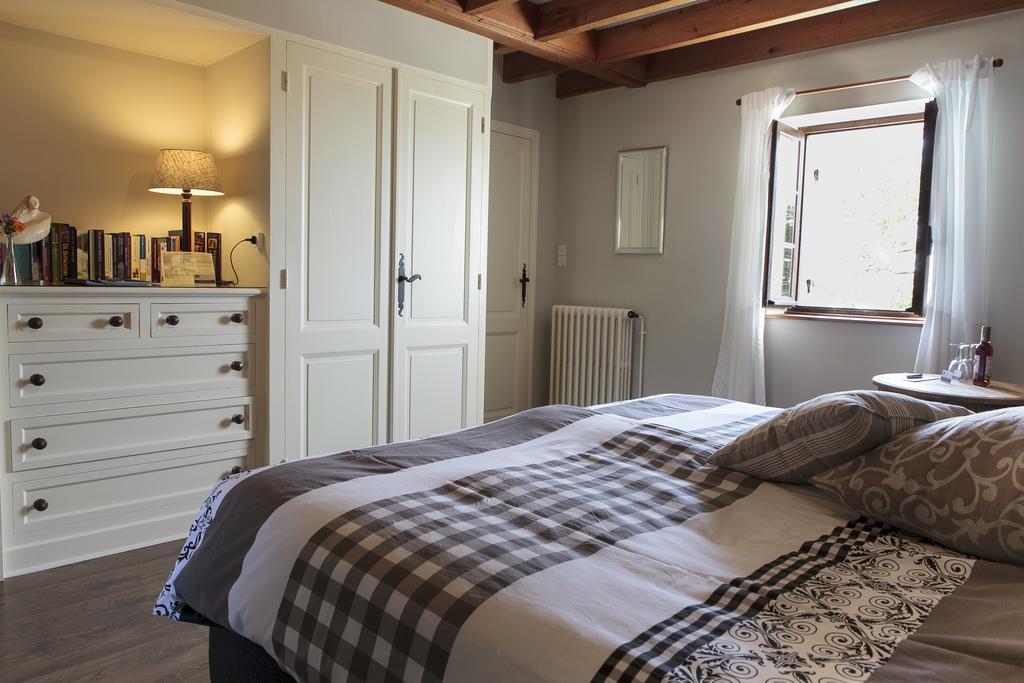 Luxury B&B Maison à votre Santé, in Bordeaux wine region Savignac-de-Duras Camera foto